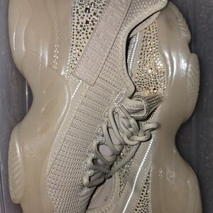 Steve Madden Beige Sneakers